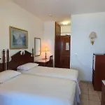 Kastro Hotel 2*