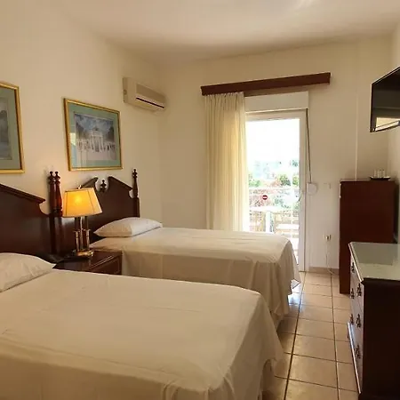 Kastro 2* Stoúpa